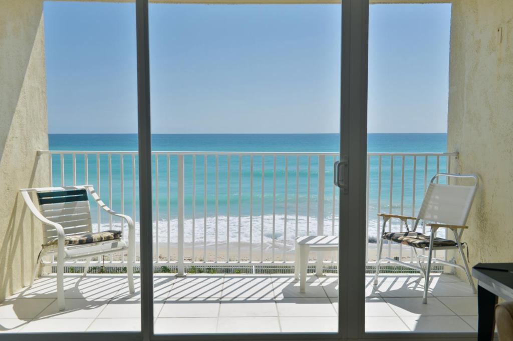 The Island Beach Resort Jensen Beach Exterior photo